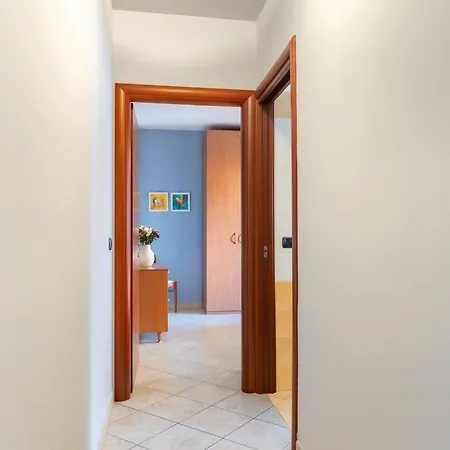 Grazioso In Alba Apartment *
